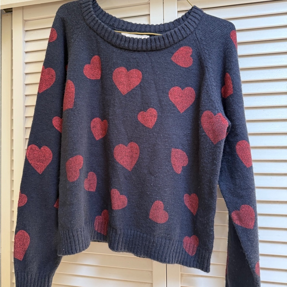 Adam Levine Collection Heart Sweater - Navy and Red Junior Sz L